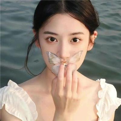 香奈尔的一生